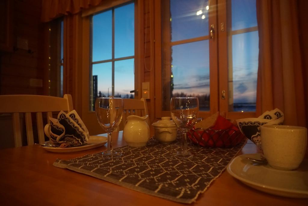 Wanha Pappila Cottages Simoniemi الغرفة الصورة